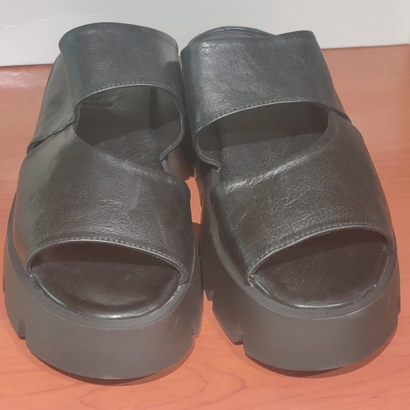 1725.A Sandals (Women's US 10 / EU 41) * New * - Picture 2 of 8